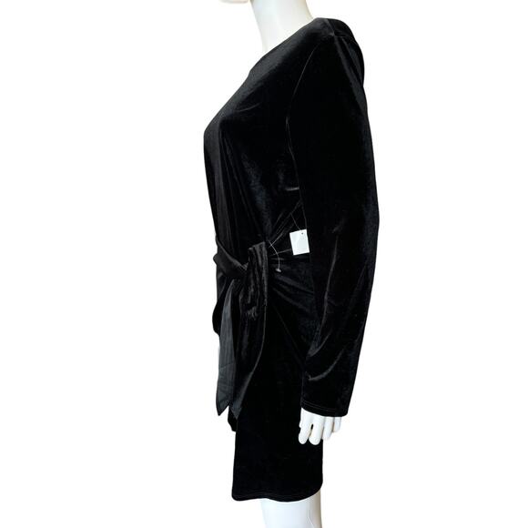 New ~ TASH + SOPHIE ~ Faux Wrap Velvet Mini Dress Size XL - Picture 3 of 6